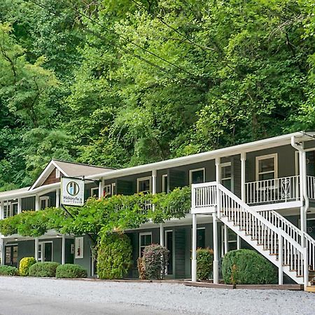 Hickory Falls Inn Chimney Rock Exterior foto