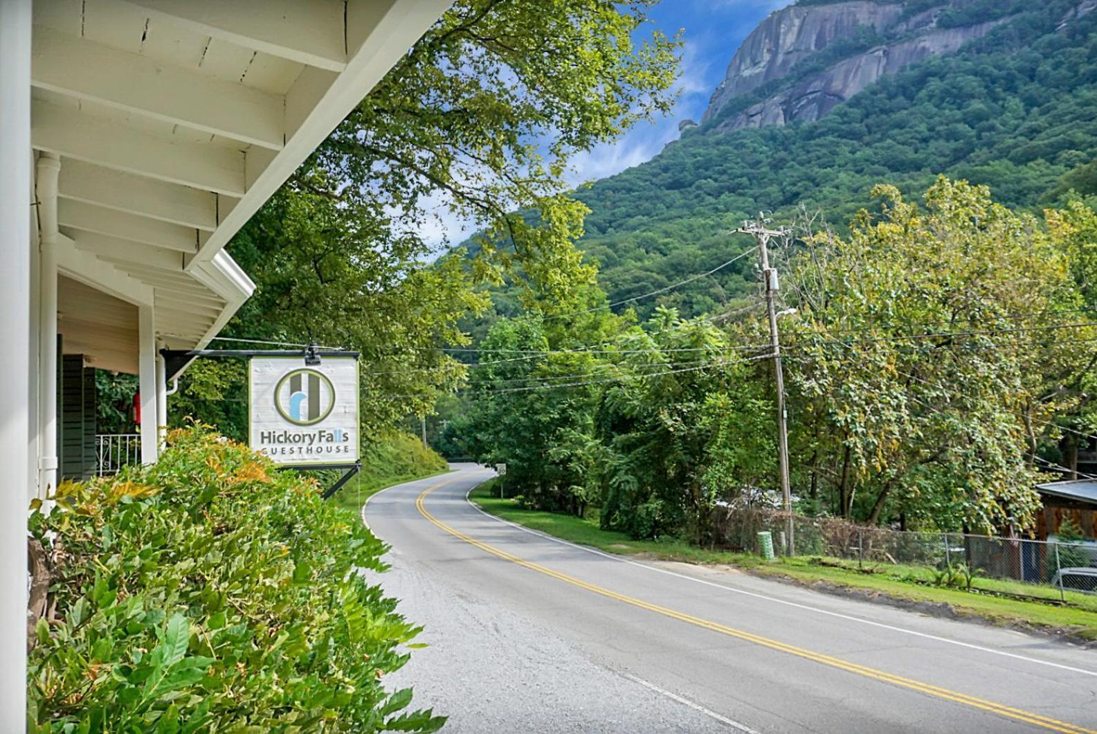 Hickory Falls Inn Chimney Rock Exterior foto