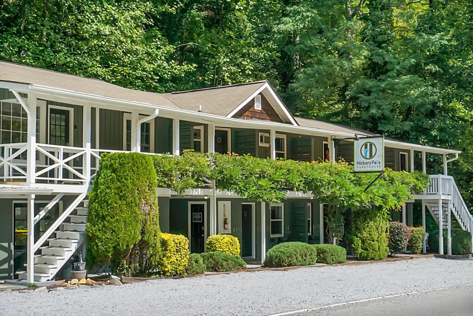 Hickory Falls Inn Chimney Rock Exterior foto