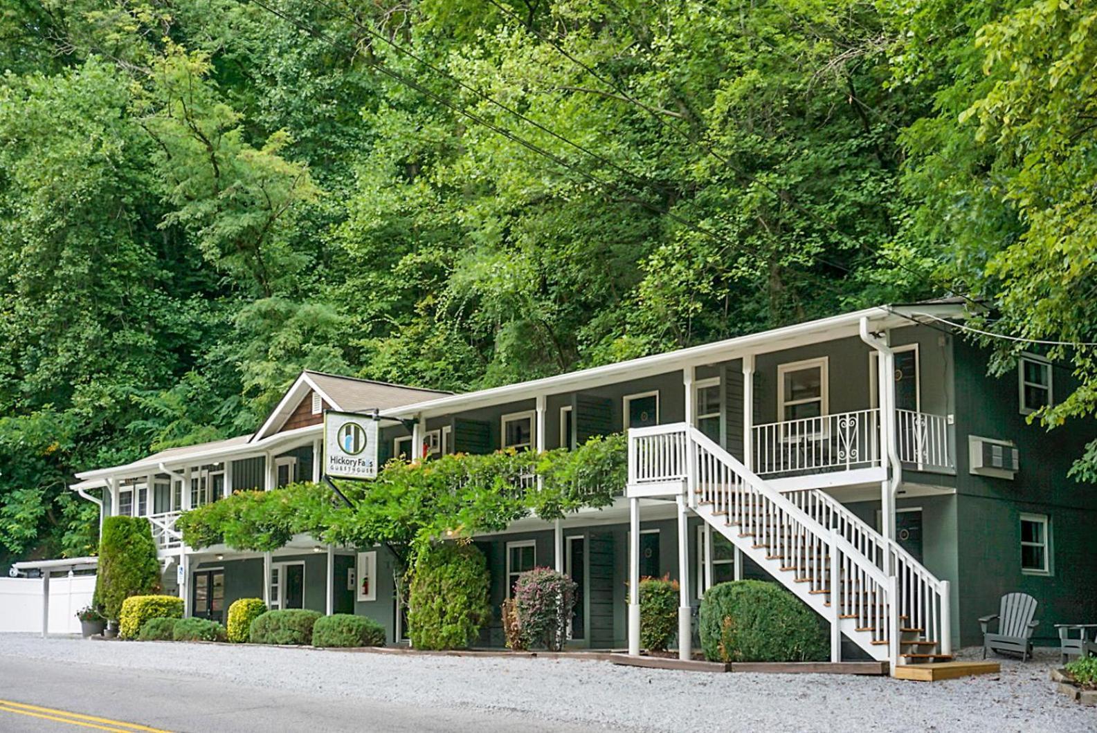 Hickory Falls Inn Chimney Rock Exterior foto